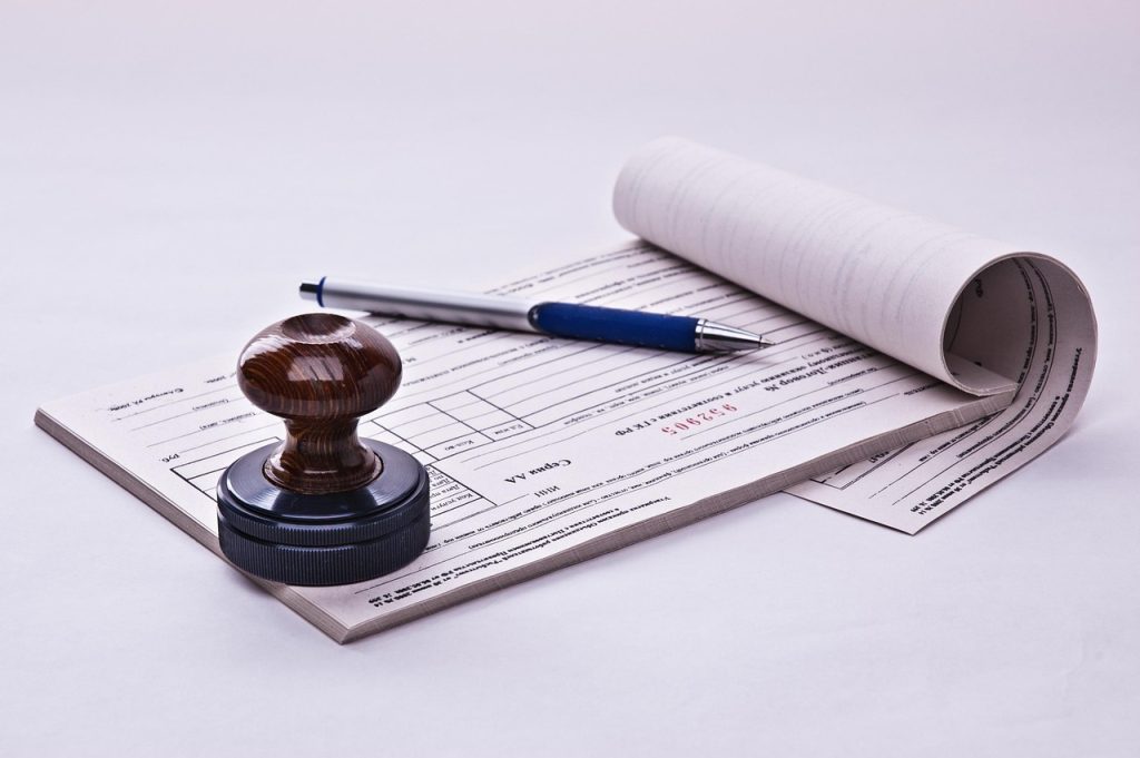 cat costa o coroana dentara din zirconiu