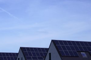 cate panouri fotovoltaice sunt necesare pentru o casa