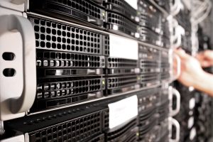 De ce să alegi servicii de gestionare Cloud dacă nu ai o echipă IT extinsă?