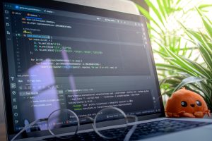 Cele mai bune instrumente de testare a compatibilității pentru aplicații web în 2026.